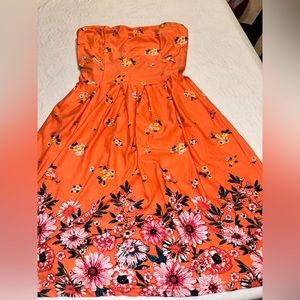 Cute Strapless Floral Mini Dress. No Boundaries.